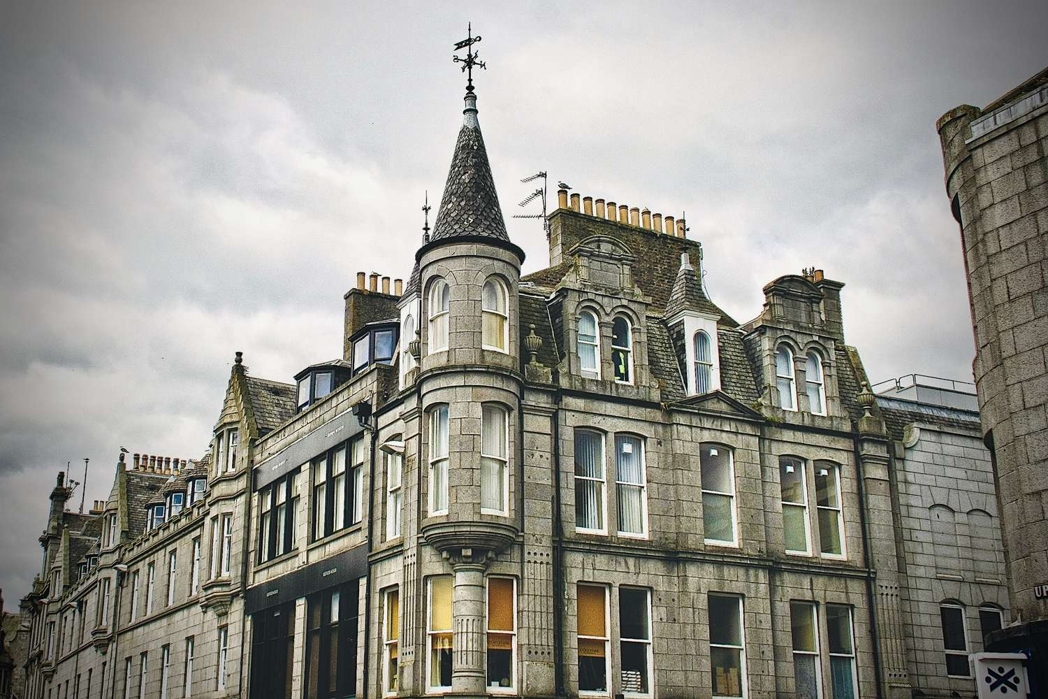 Student near University of Aberdeen, Old Aberdeen Campus