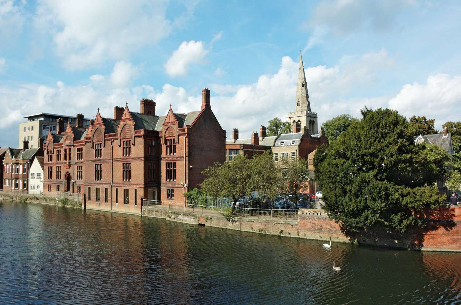 University of Bedfordshire, Bedford Campus Student Marketplace