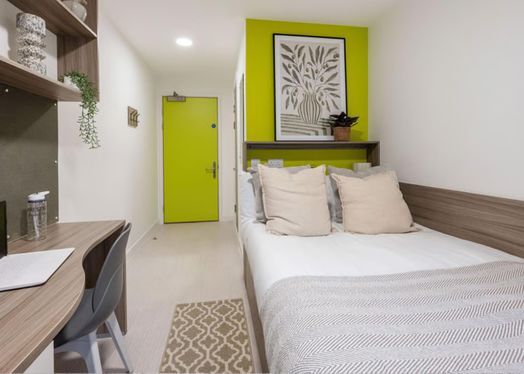 Silver Plus Ensuite