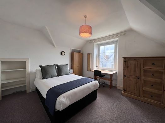 Photo of a 17, Headland Park Flat 2.
