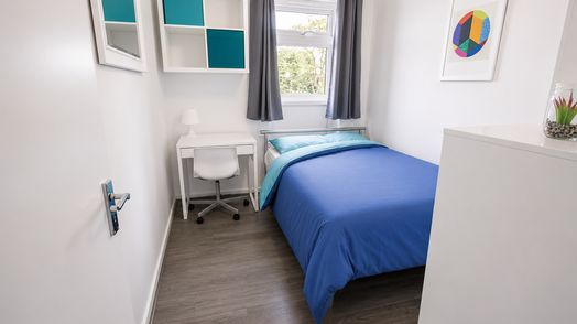 Room 4