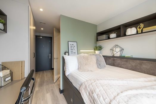 Premium 2 Bed Apartment