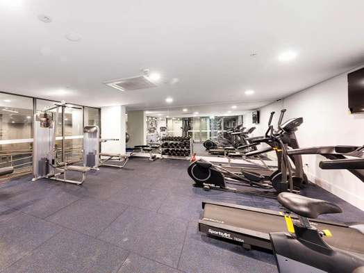 Photo of a belong Eastgardens – Luxury 3 Bedroom Apartment Near UNSW.