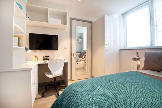 Classic 2 Bed Apartment