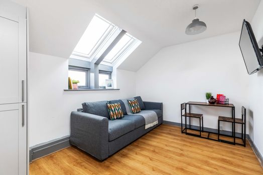 Photo of a flat C 66, Headingley Mount.