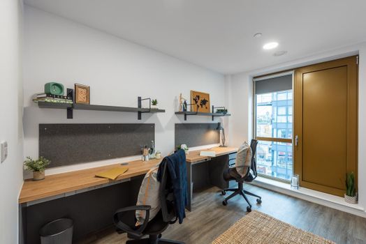 2 Bed Studio