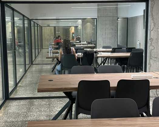 Photo of a nido Asprela.