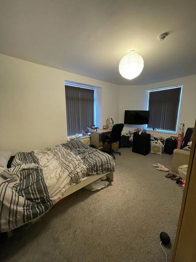 Photo of a 1 Paxton Street.