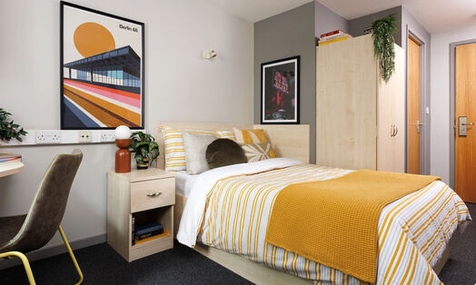 Photo of a ensuite room in 1-room student hall in Liverpool.