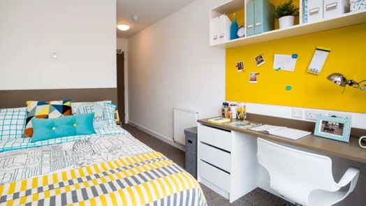 5 Bed Standard En-suite