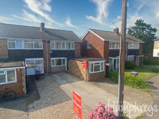 Photo of a 19 Mead Way.