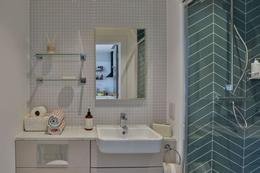 Photo of a college House.