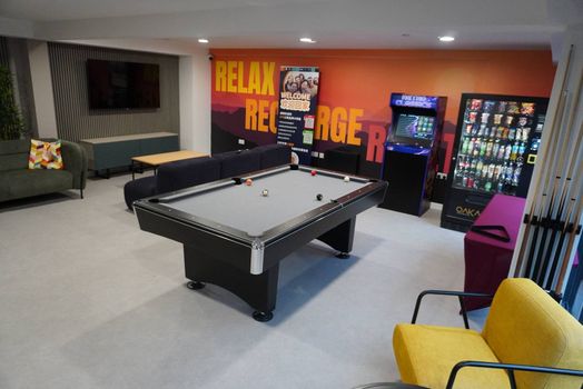 Photo of a sizer Court.