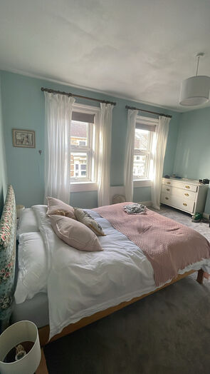 Photo of a house for 2 tenants in Oldfield Park .