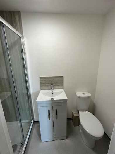 Photo of a studio 2, 1 Park Square (ground floor), Lancaster, LA1 3PX.