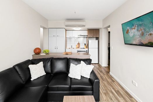 4 Bedroom Apartment with Balcony-Internal (Without View)