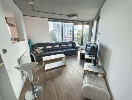 Photo of a london Court.