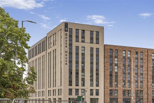 Photo of a canvas Glasgow.