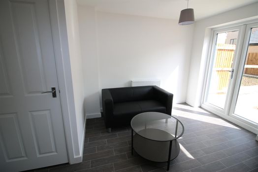 Photo of a 84 St Georges Walk, Lancaster, LA1 5JU.