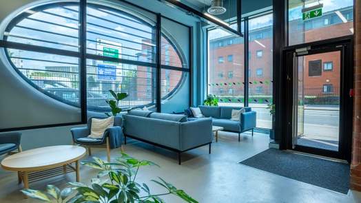 Photo of a element Manchester.