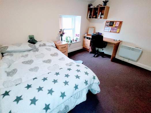 Photo of a flat 1, 42 North Road, Lancaster, LA1 1NY.
