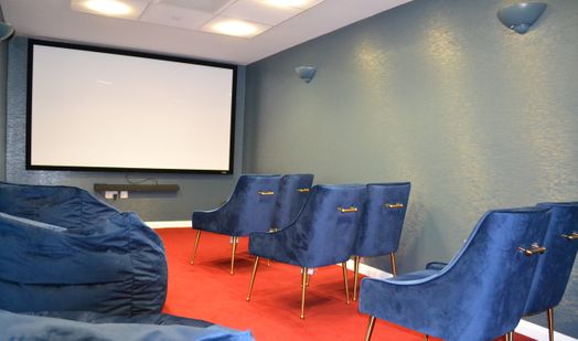 Photo of a st Andrew Street.