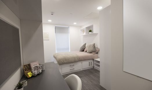 5 Bed Classic En-Suite