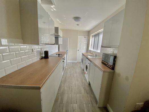 Photo of a 48 Coulston Road, Lancaster, LA1 3AE.