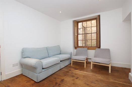 Photo of a rivers Street, Bath, BA1.