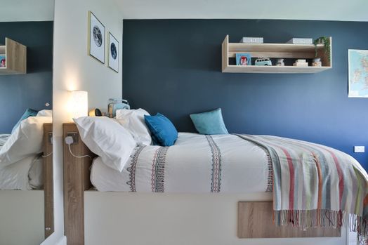 Premium Shared Apartment - Shared Bathroom