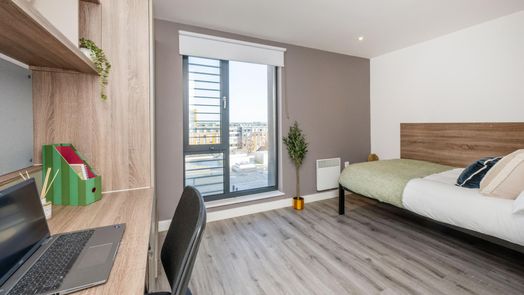 Premium Plus Ensuite