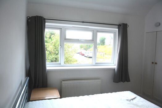 Photo of a double rooms avail August £585 pm.