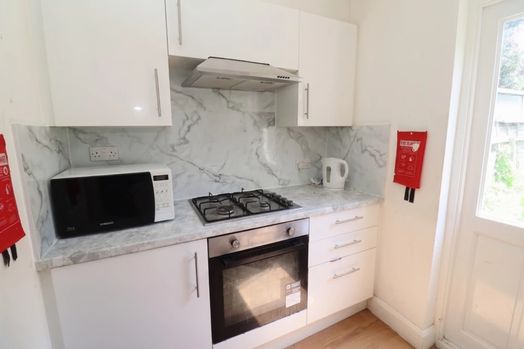 Photo of a double room - Single use in Turnpike Lane.