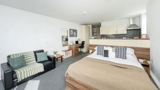 Photo of a windsor Court.