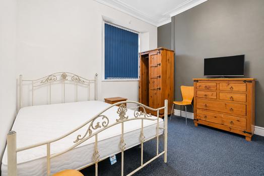 Photo of a 11 Eaton Crescent.