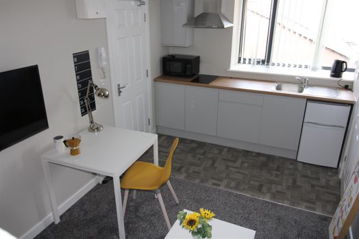 Photo of a studio 4, 62 Church Street, Lancaster, LA1 1LH.