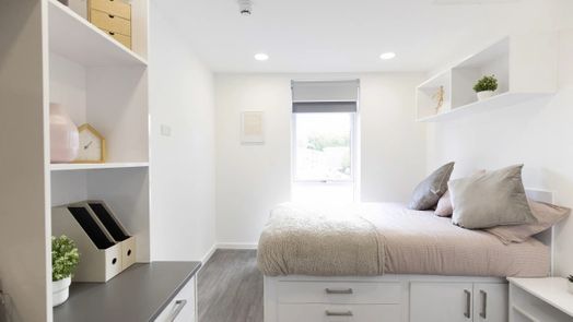 7 Bed Premium En-Suite