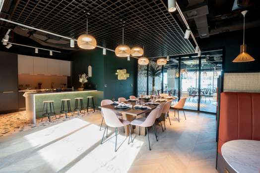 Photo of a fusion Brent Cross (North London).