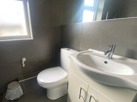 Photo of a 64 Balmoral Road, Lancaster, LA1 3BU.
