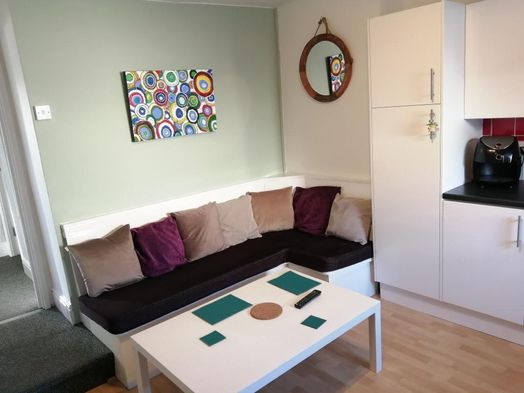 Photo of a flat 3, Radnor House.