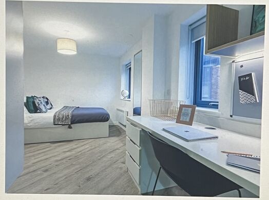 Photo of a 1-bedroom flat in Cardiff.
