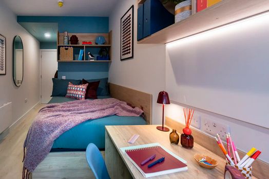 Silver En Suite (Floor 2)