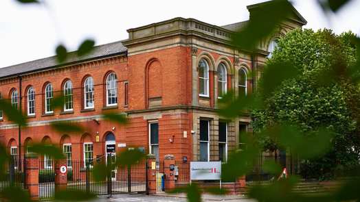 Queen's Hospital Close
