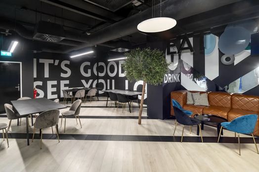 Photo of a copley Court.