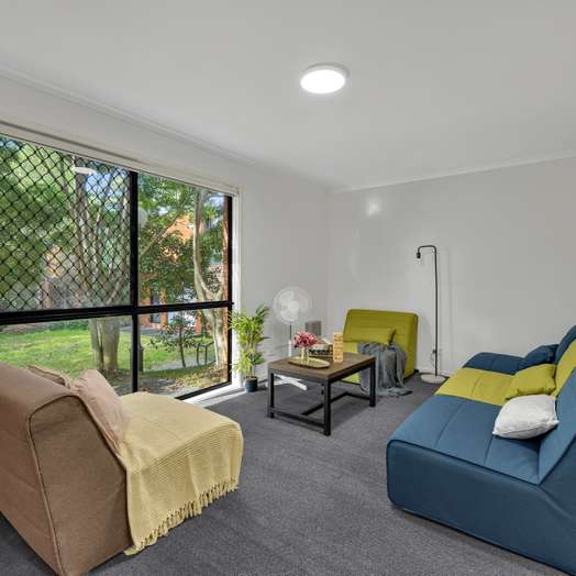 5 Bedroom Apartment East Single