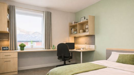 Classic + Cluster Ensuite