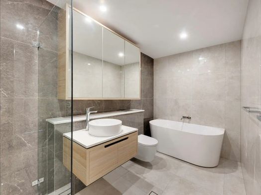 Photo of a belong Eastgardens – Luxury 3 Bedroom Apartment Near UNSW.