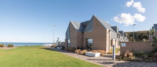 Photo of a east Shore.