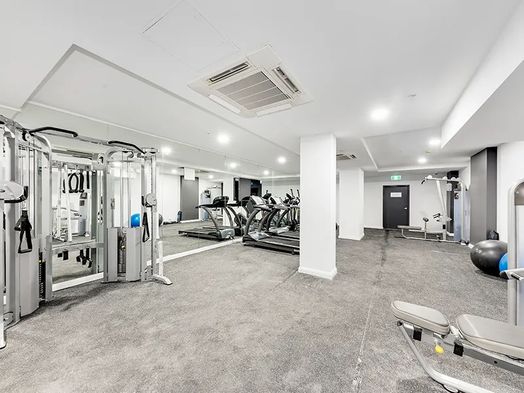Photo of a belong Rosebery – Luxury 3 Bedroom Apartment Near Sydney Universities.