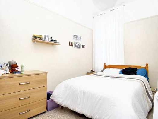 Photo of a flat 2, 9 Napier Terrace.